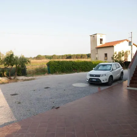 Agriturismo La Torraccia Apartment *
